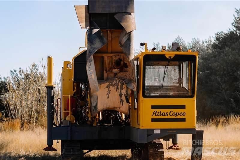 Atlas Copco DM30 Povrchové vrtné súpravy
