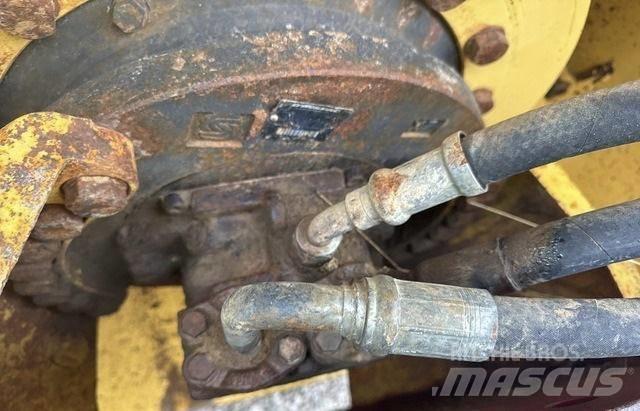 Dynapac CA 250 PD II Ťahačové valce