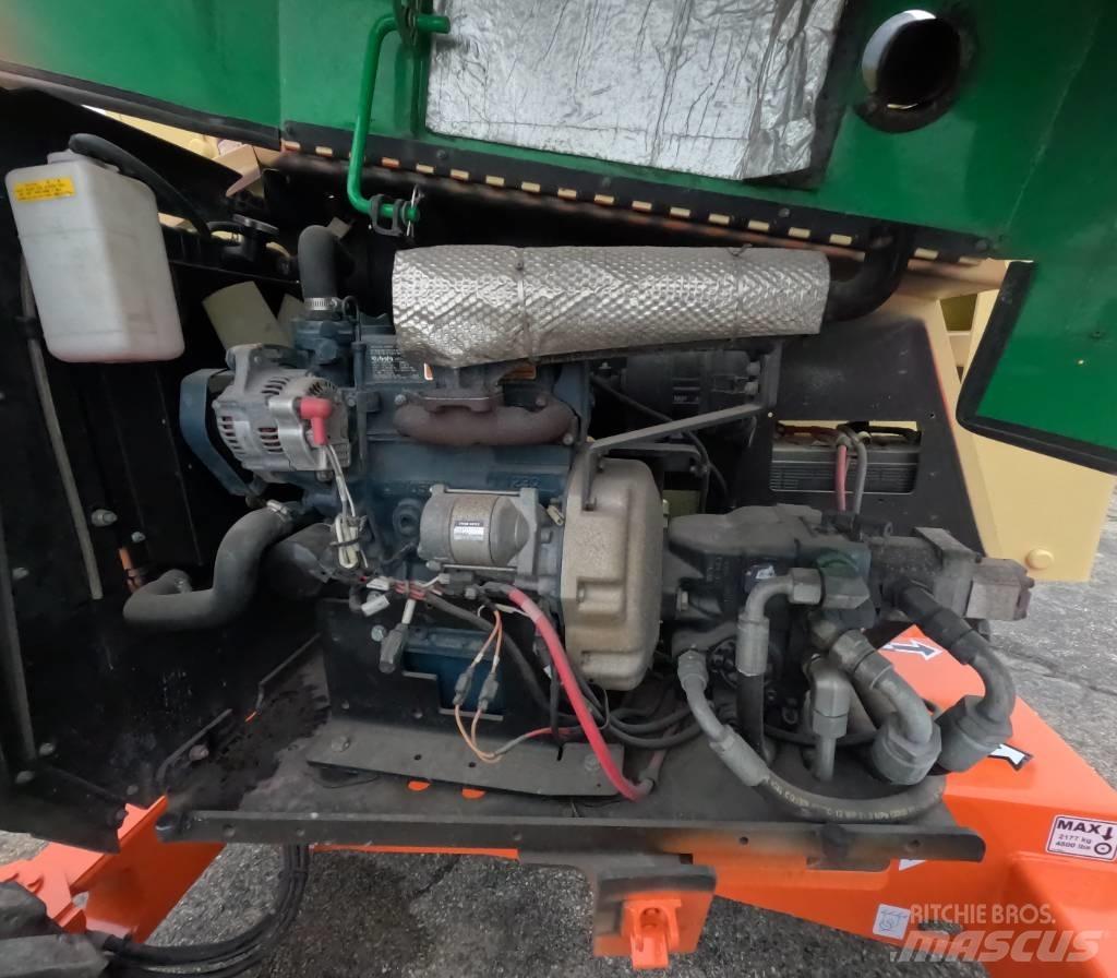 JLG 340 AJ Kĺbové plošiny