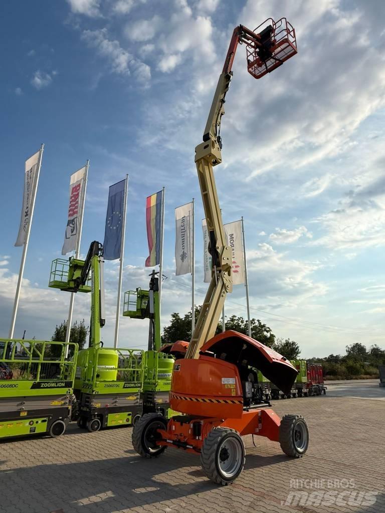 JLG EC450AJ Kĺbové plošiny