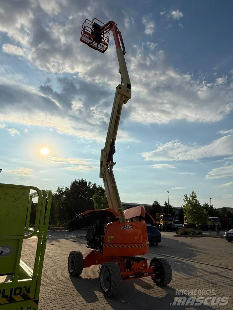 JLG EC450AJ Kĺbové plošiny