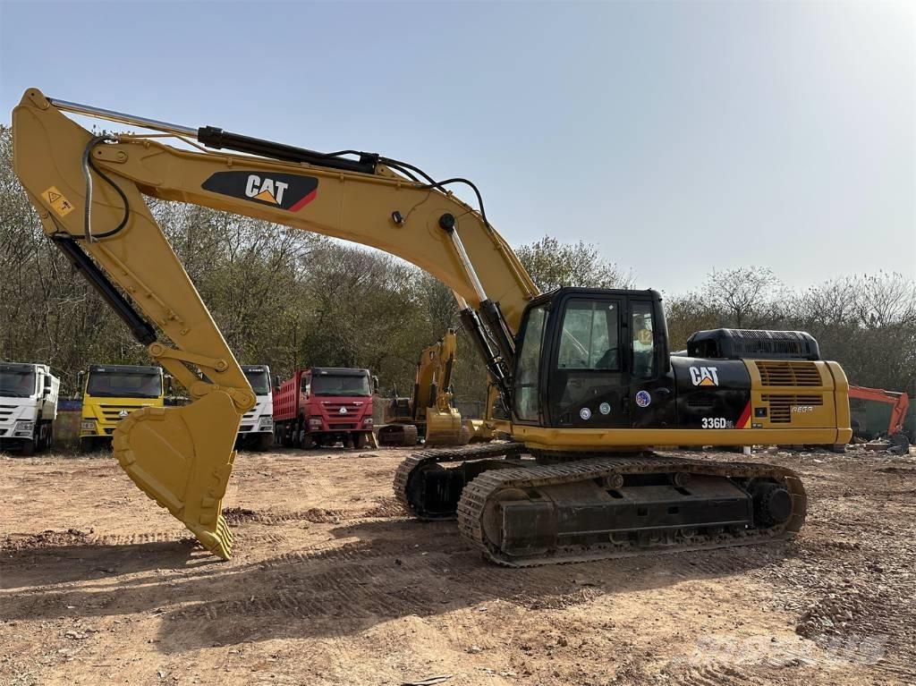 CAT 336D2L Pásové rýpadlá