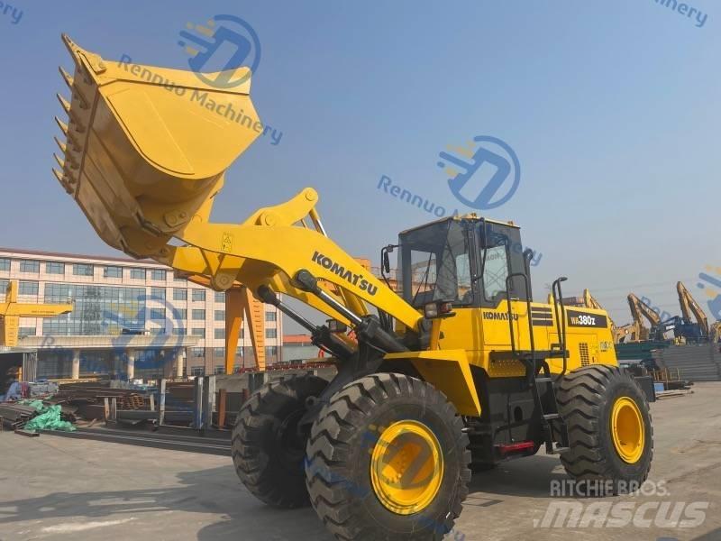 Komatsu WA380 Kolesové nakladače