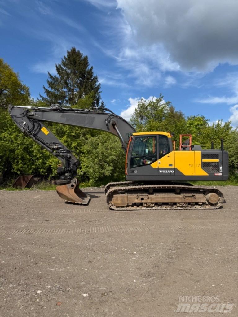 Volvo EC 220 EL Pásové rýpadlá