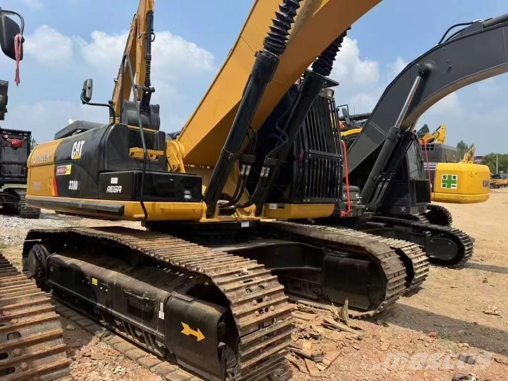 CAT 330 D L Pásové rýpadlá