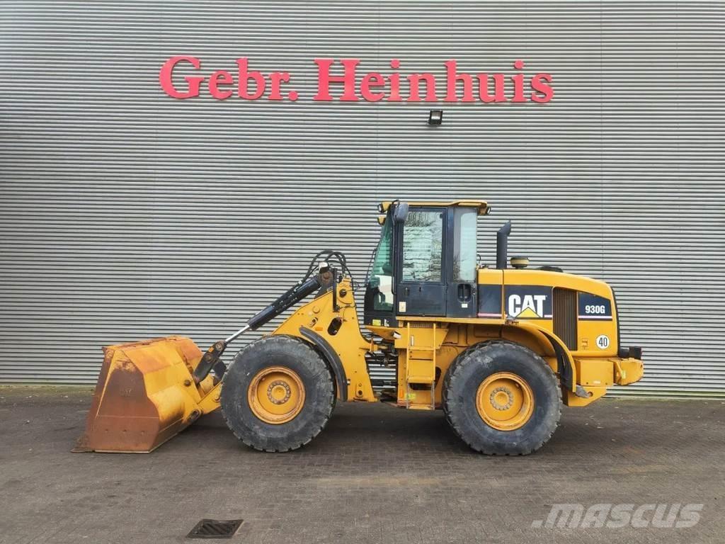 CAT 930G Kolesové nakladače