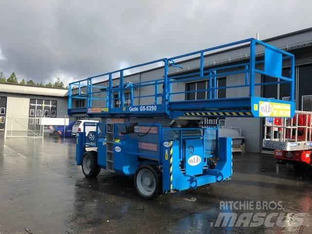 Genie GS 5390 RT Nožnicové zdvíhacie plošiny
