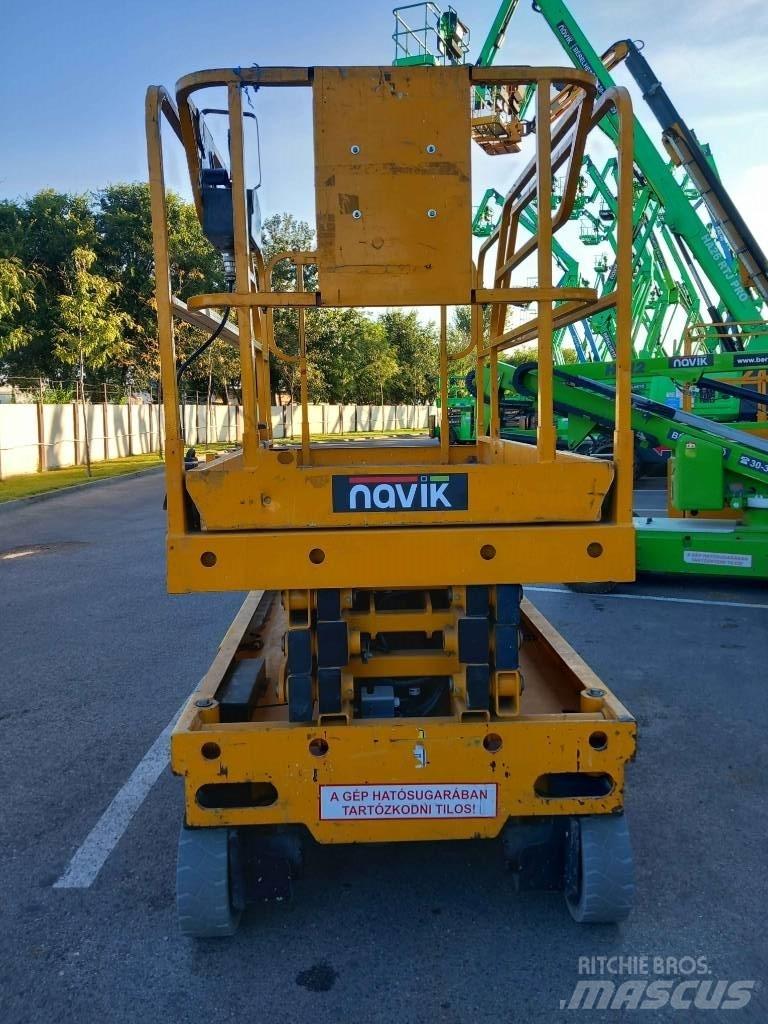 Haulotte Compact 10 Nožnicové zdvíhacie plošiny