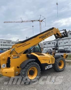 JCB 540-140 Teleskopické manipulátory