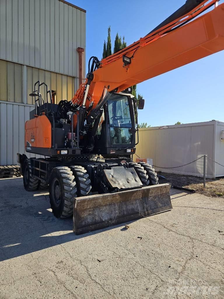 Doosan DX 165 W-5 Kolesové rýpadlá