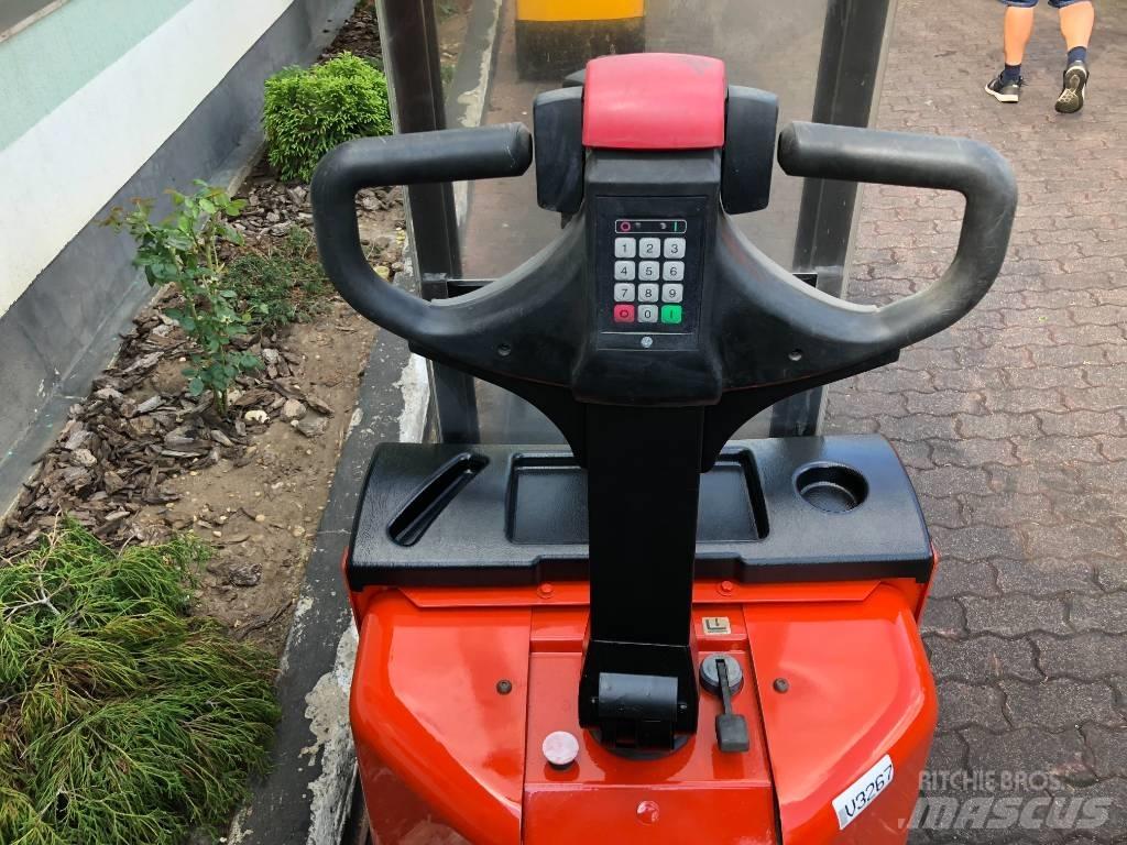 BT S10 V-3267 Ručné paletové vozíky