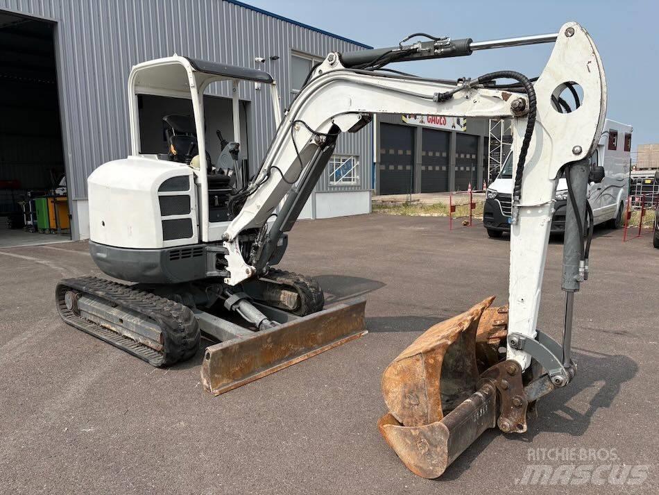 Neuson 38 Z 3 RD Mini rýpadlá < 7t