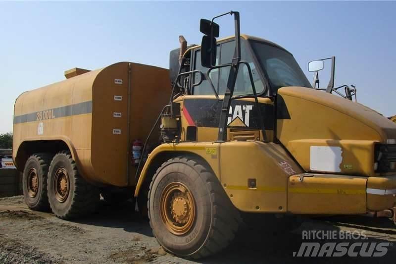 CAT 730C Ďalšie nákladné vozidlá