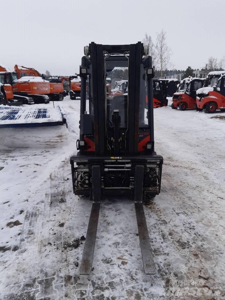 Linde H 25 T LPG vozíky