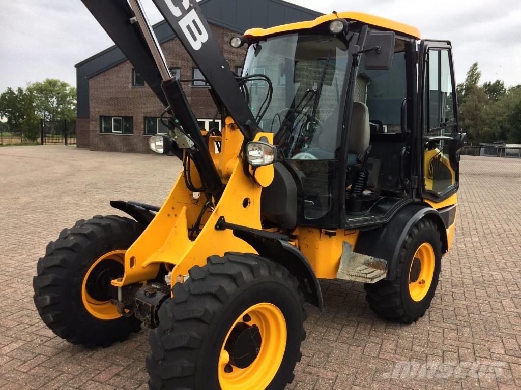 JCB 406 Kolesové nakladače
