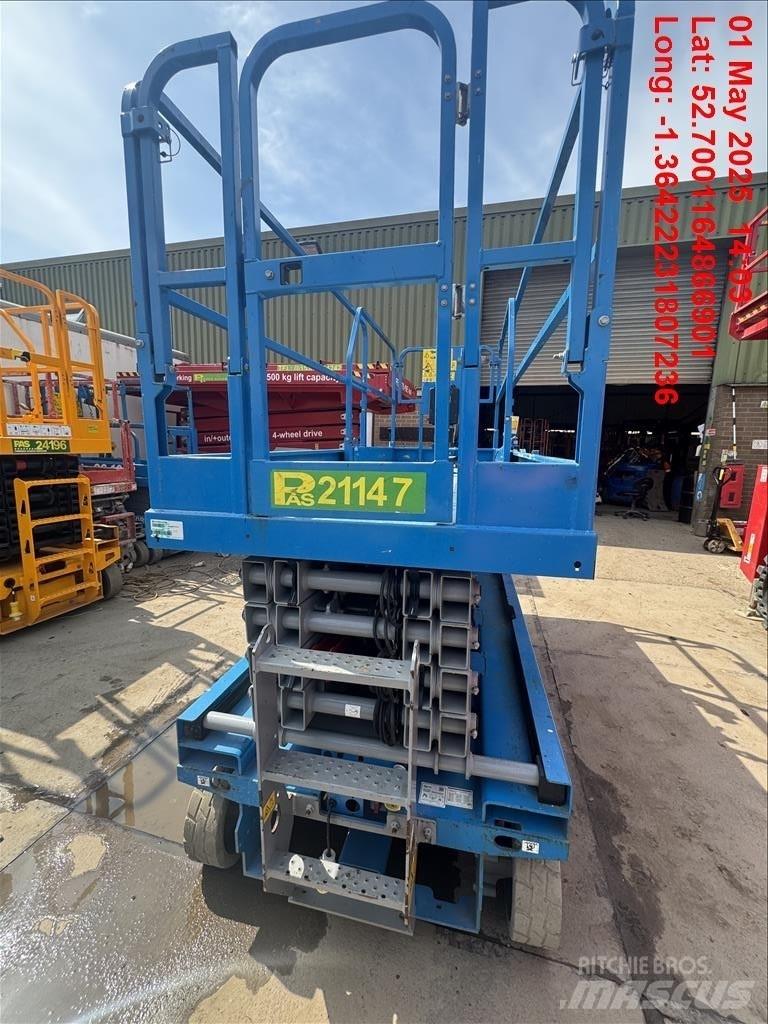 Genie GS 3246 Nožnicové zdvíhacie plošiny