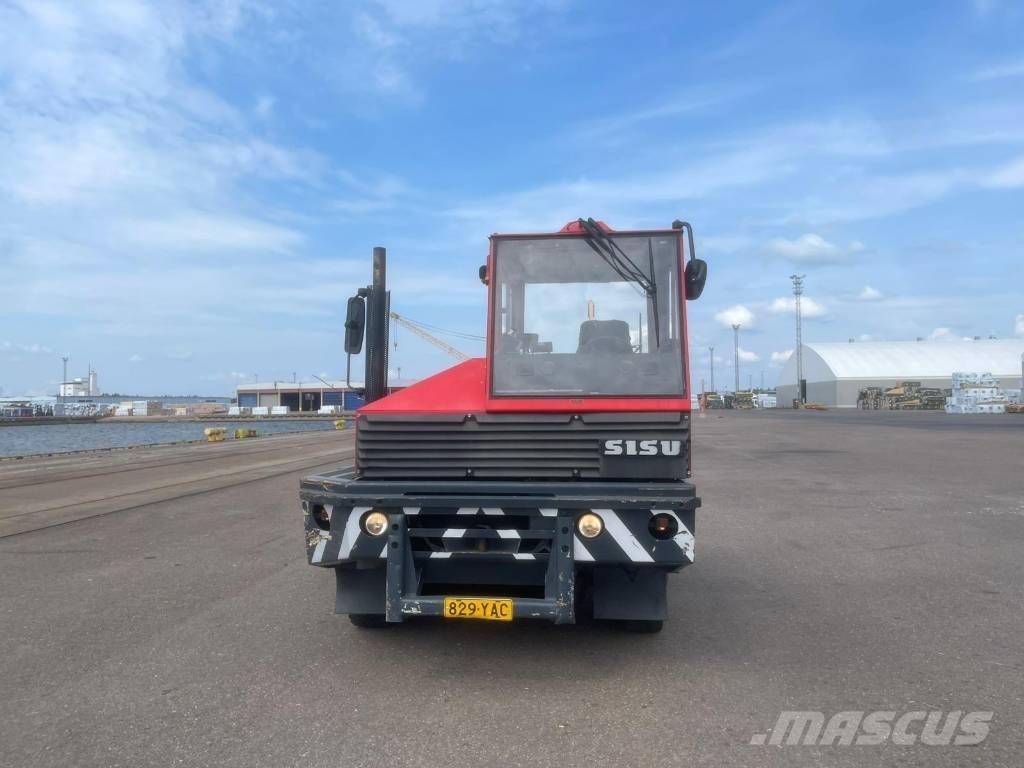 Sisu TR180CL Terminálový ťahač