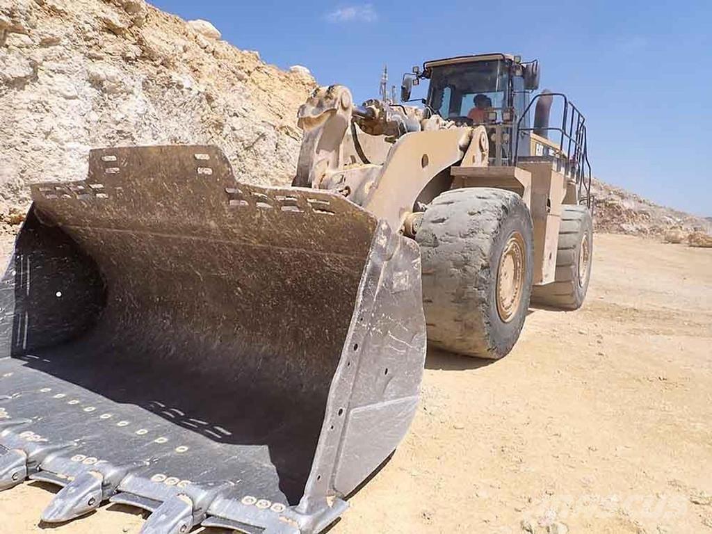 CAT 988K Kolesové nakladače