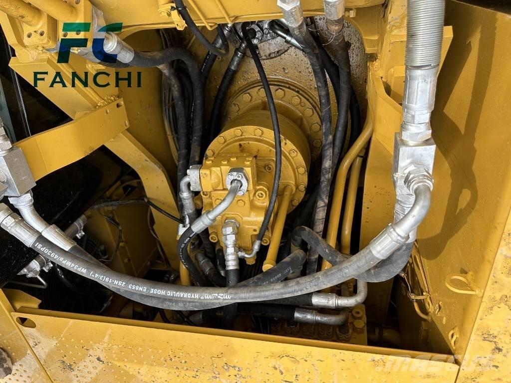 CAT 325D Pásové rýpadlá