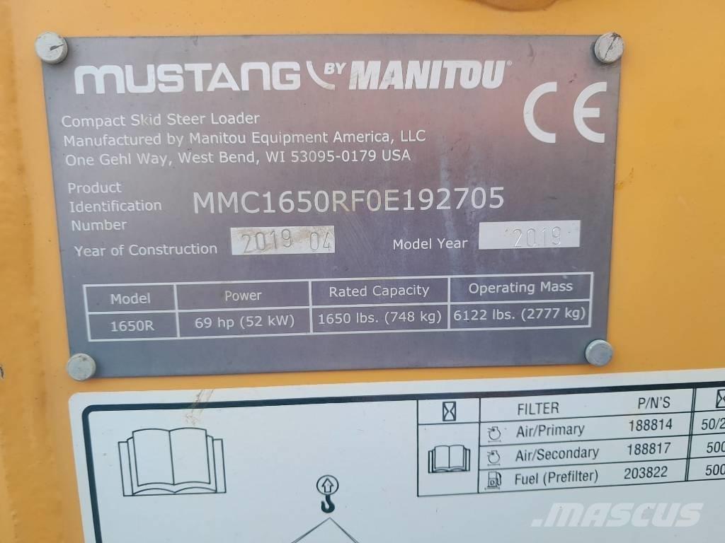 Mustang 1650 R Šmykom riadené nakladače