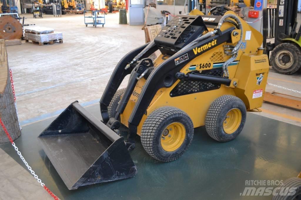 Vermeer S600 Viacúčelové nakladače