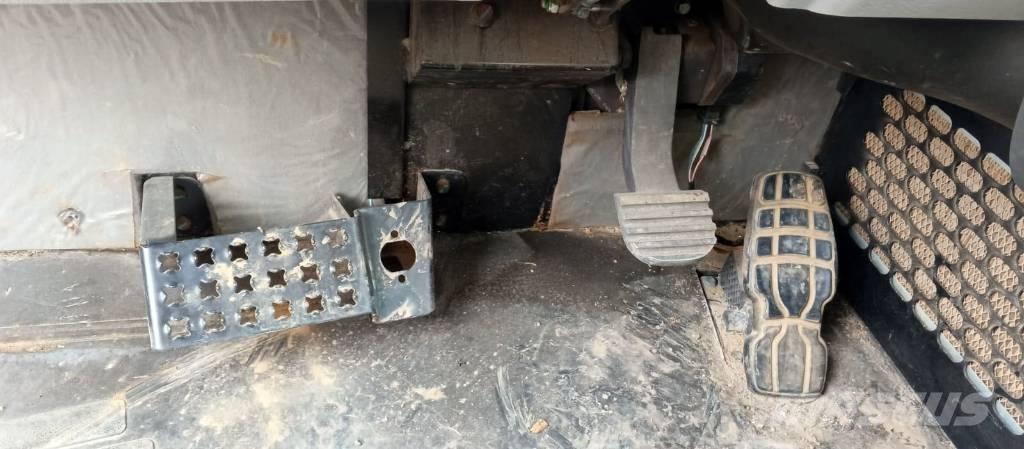 CAT 730 C Kĺbové nákladné autá