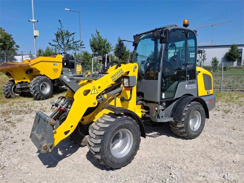 Wacker Neuson WL32 Kolesové nakladače