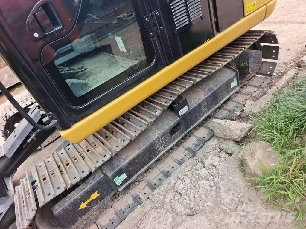 CAT 308 E 2 CR Pásové rýpadlá