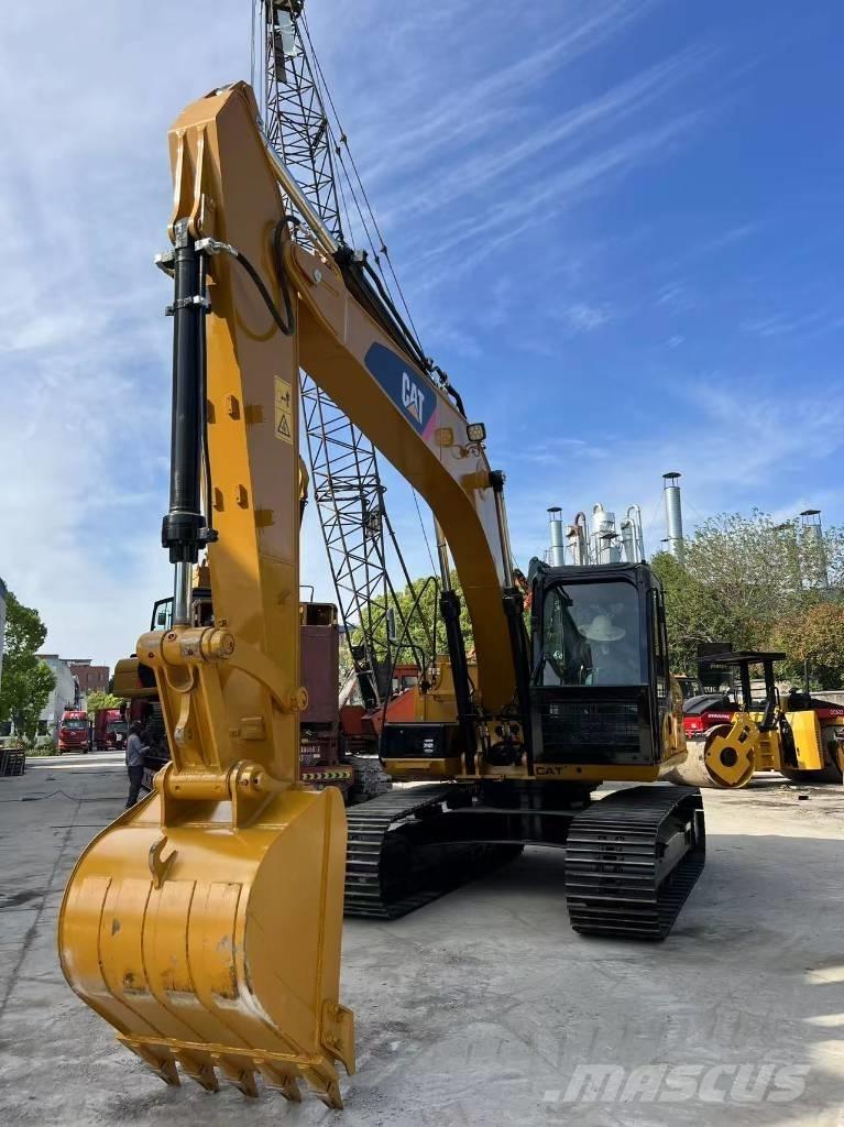 CAT 315 D Pásové rýpadlá