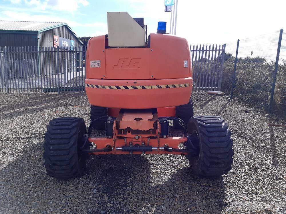 JLG BOOM LIFT Kĺbové plošiny