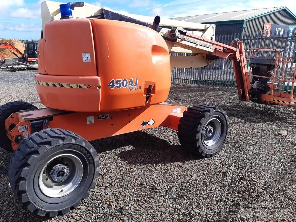 JLG BOOM LIFT Kĺbové plošiny