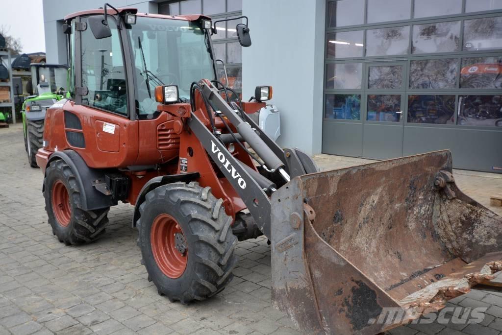 Volvo L 20 F Kolesové nakladače