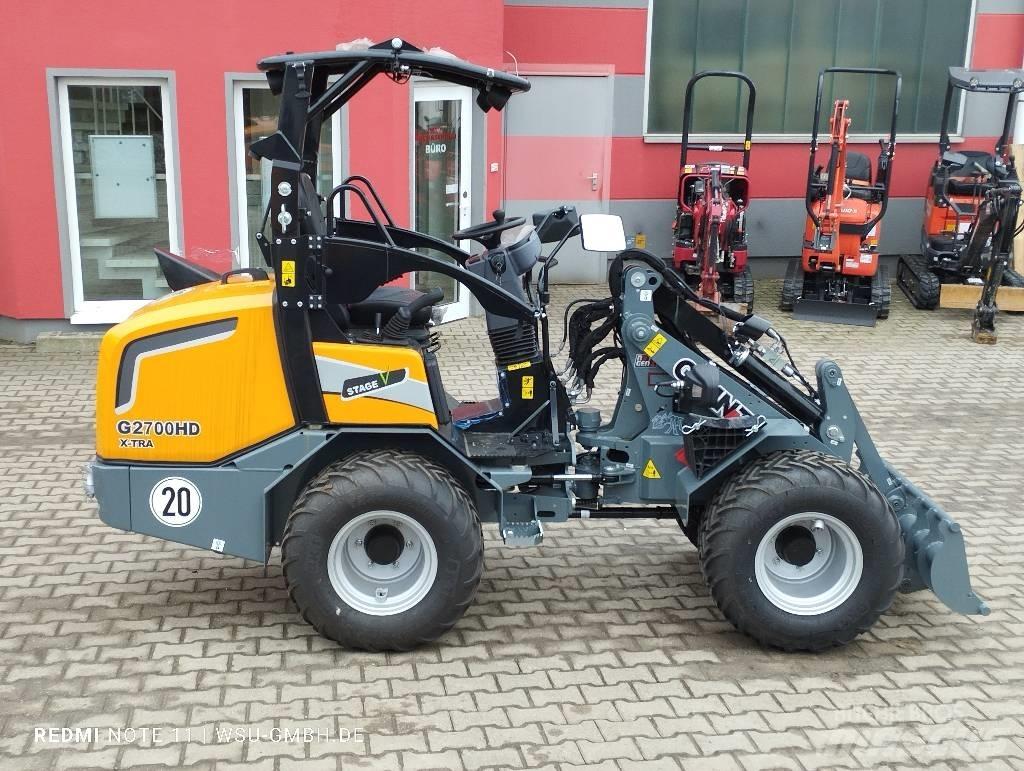 GiANT G2700 Xtra HD Šmykom riadené nakladače