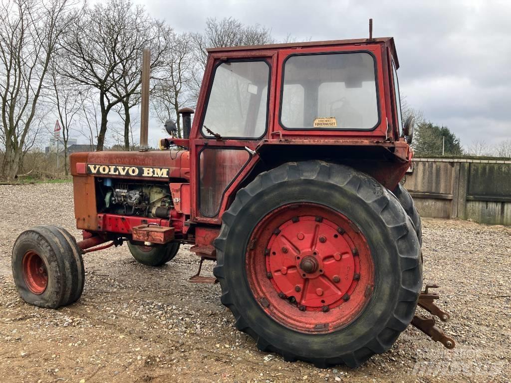 Volvo 810c Traktory