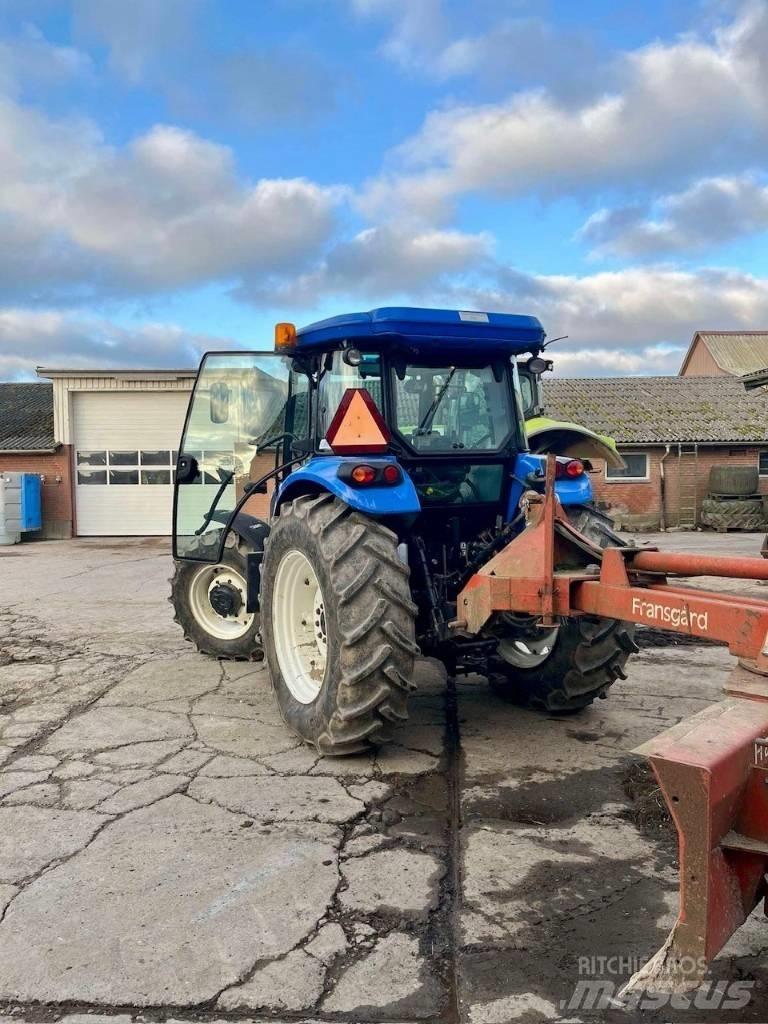 New Holland TD 5.95 Traktory