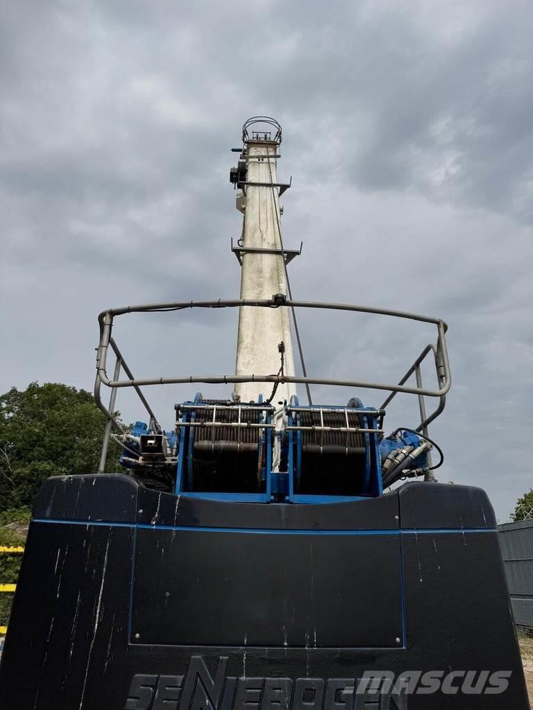 Sennebogen 653 Pásové žeriavy