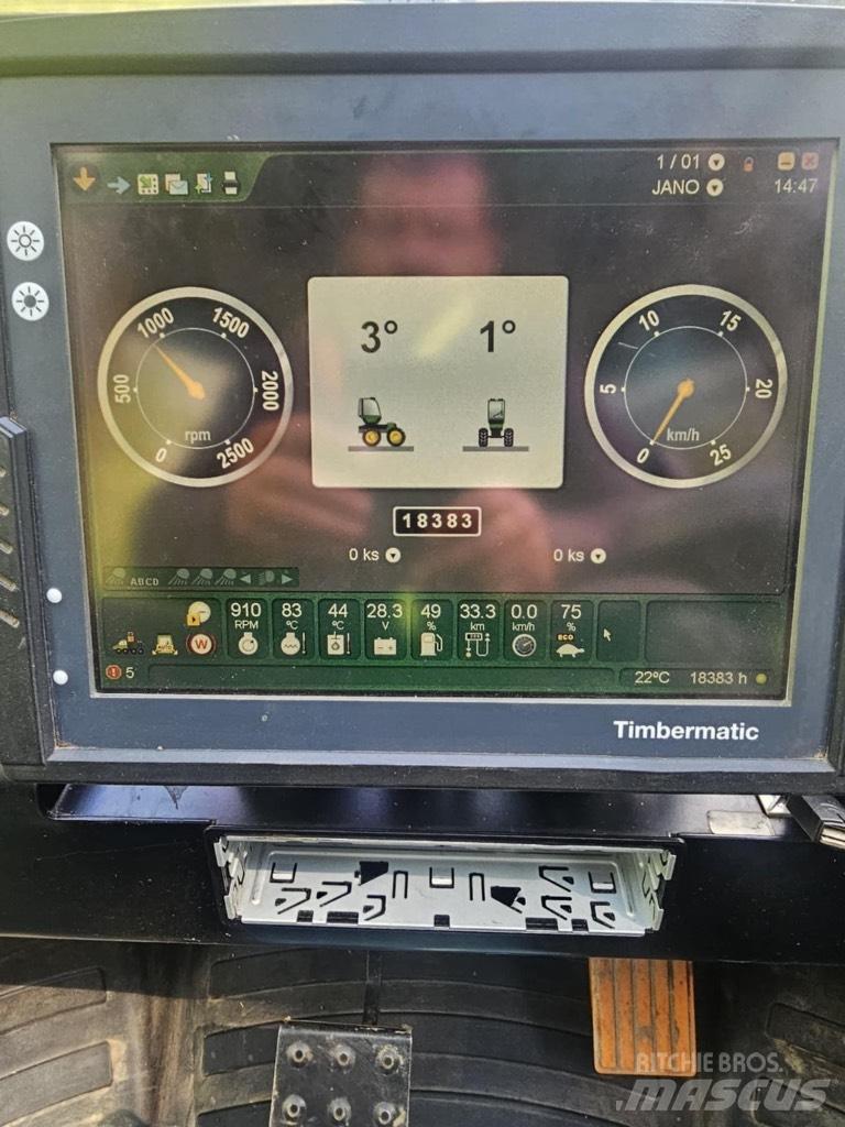John Deere 1510 E Lesné traktory