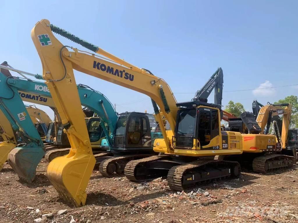 Komatsu PC 200-8 Midi rýpadlá 7 t - 12 t
