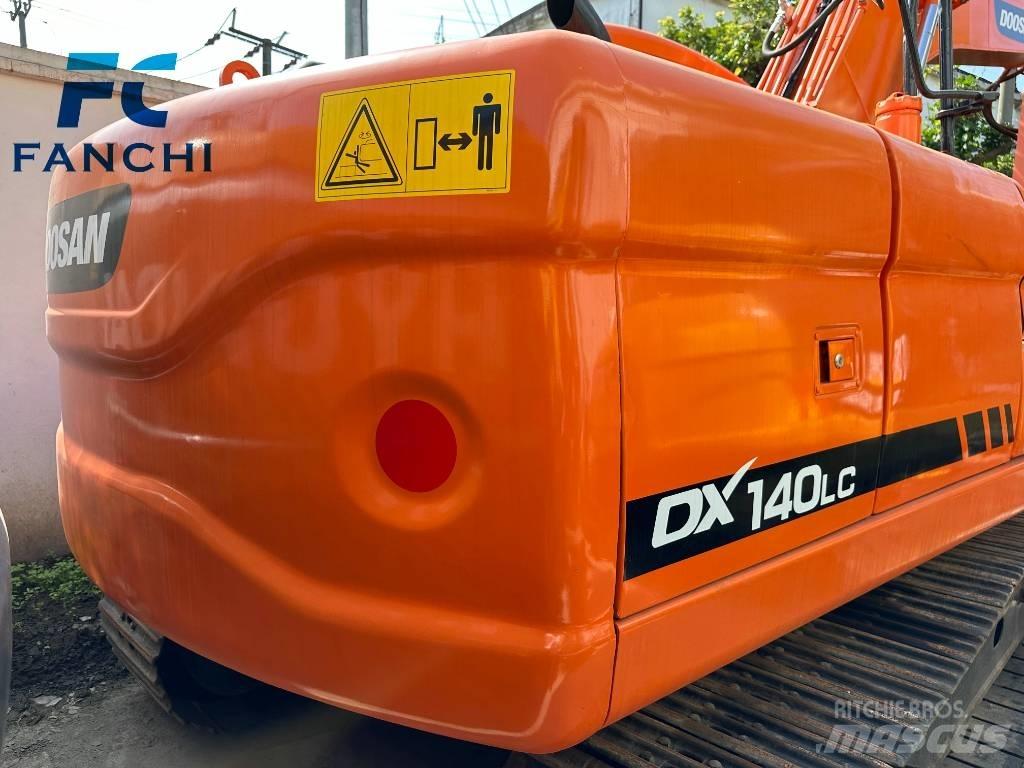 Doosan DX 140 LC Kolesové rýpadlá