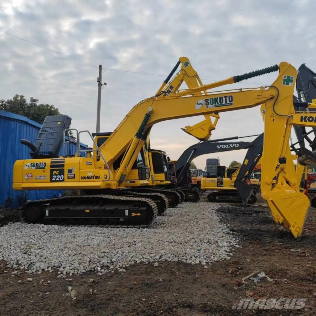 Komatsu PC 220-8 Pásové rýpadlá