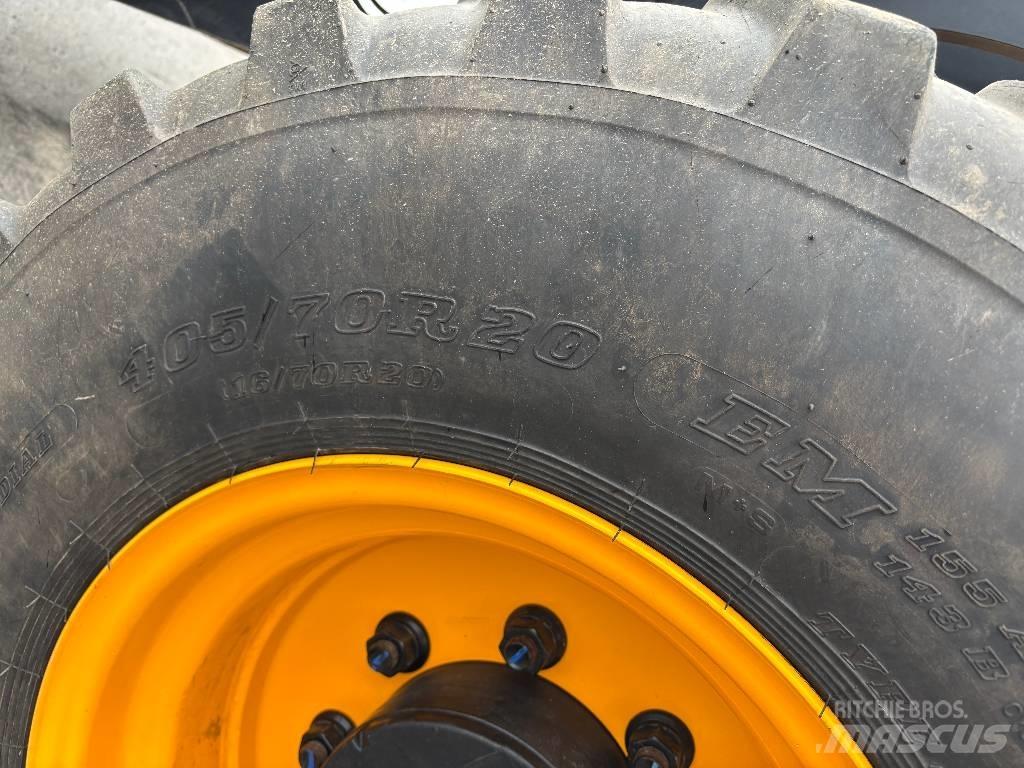 JCB 409 Kolesové nakladače