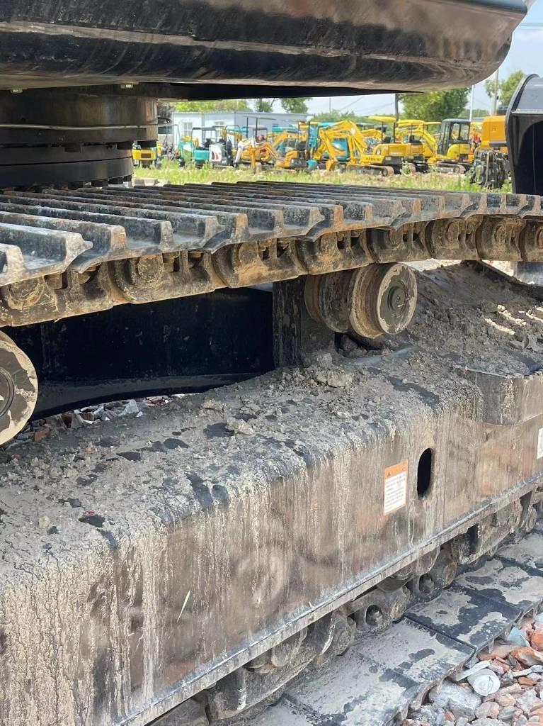 Sany SY 305 C Pásové rýpadlá