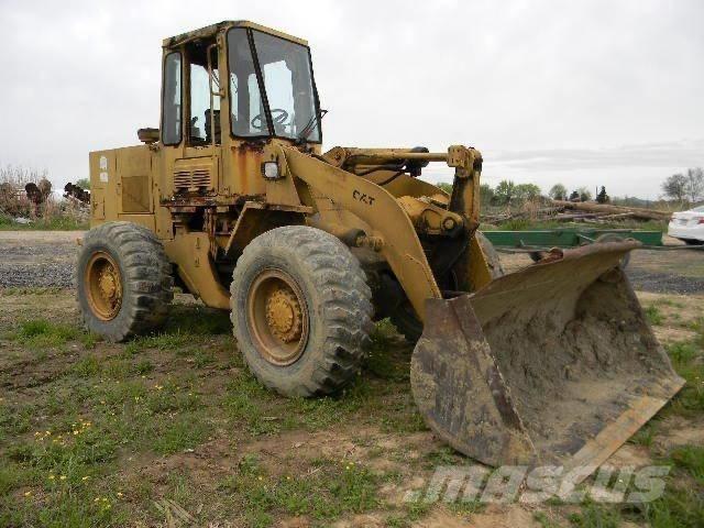 CAT 916 Kolesové nakladače