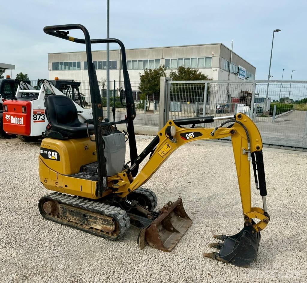 CAT 300.9 D Mini rýpadlá < 7t