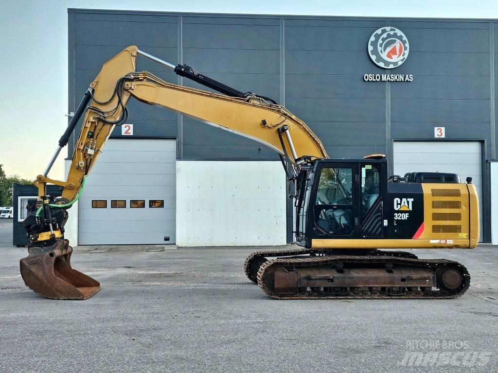 CAT 320 FL Pásové rýpadlá