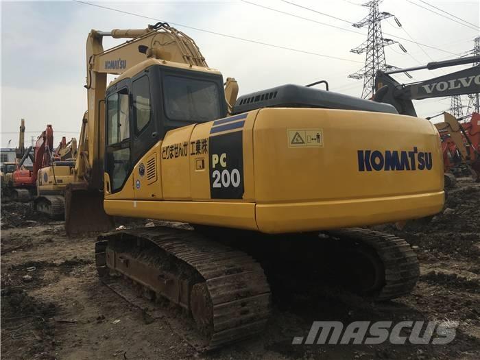 Komatsu PC 200-7 Pásové rýpadlá