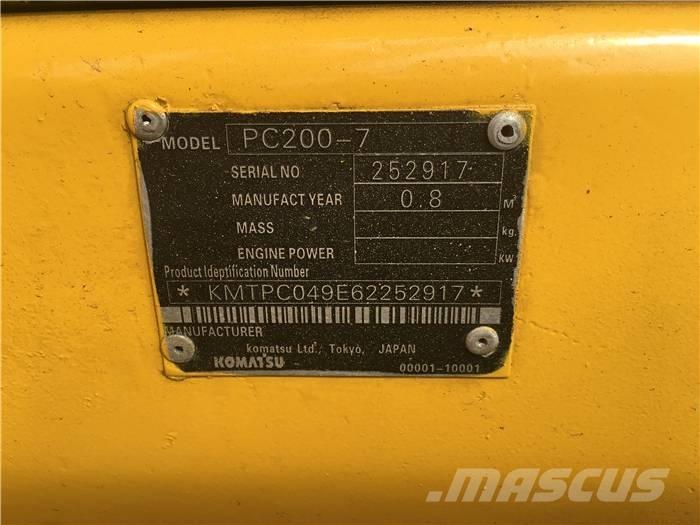 Komatsu PC 200-7 Pásové rýpadlá