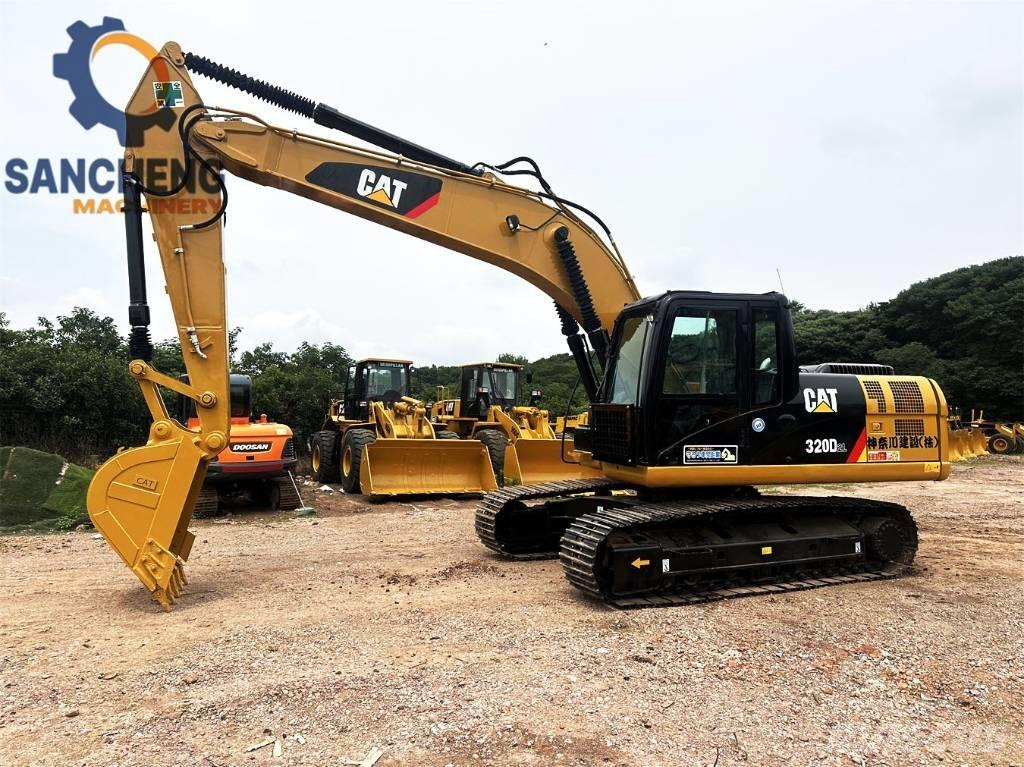 CAT 320 D2L Pásové rýpadlá