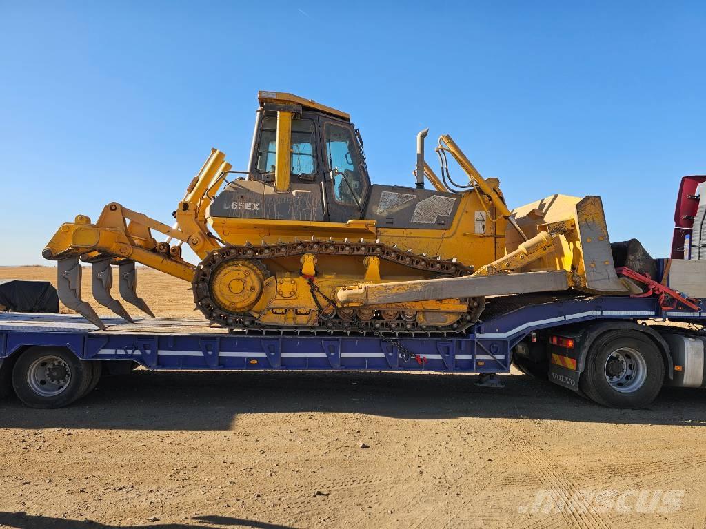 Komatsu D 65 EX 12 Pásové dozéry