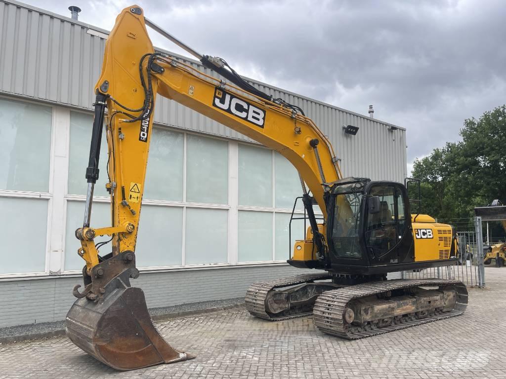JCB JS 210 LC    2017 Pásové rýpadlá
